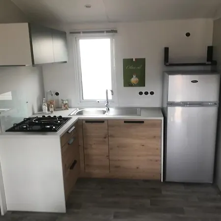 Mobil-home Avec Terrasse A - Api-1-52-1038 Campingplatz