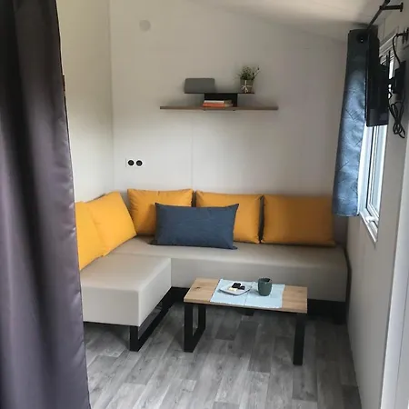 Mobil-home Avec Terrasse à - Api-1-52-1038 Campeggio Hyères